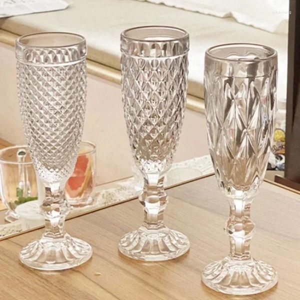 Bicchieri da vino Bicchieri di vetro Calice intagliato trasparente Whisky 160ML Festa di nozze Flauti da champagne Bar Ristorante Strumenti per la casa