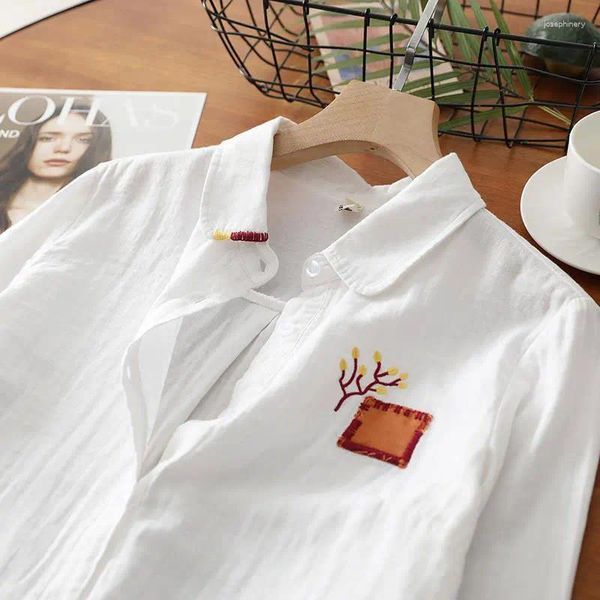 Женские блузки, весна-осень, консервативный стиль, женские белые рубашки с длинным рукавом и отложным воротником, хлопковая повседневная блузка с вышивкой V432