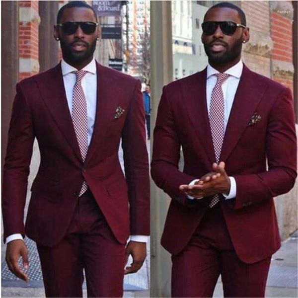 Abiti da uomo 2024 Arrivo Vino Rosso Uomo 2 Pezzi (Giacca Pantaloni Cravatta) Alta Qualità Slim Fit Blazer Formale Prom Terno Vestiti Moda