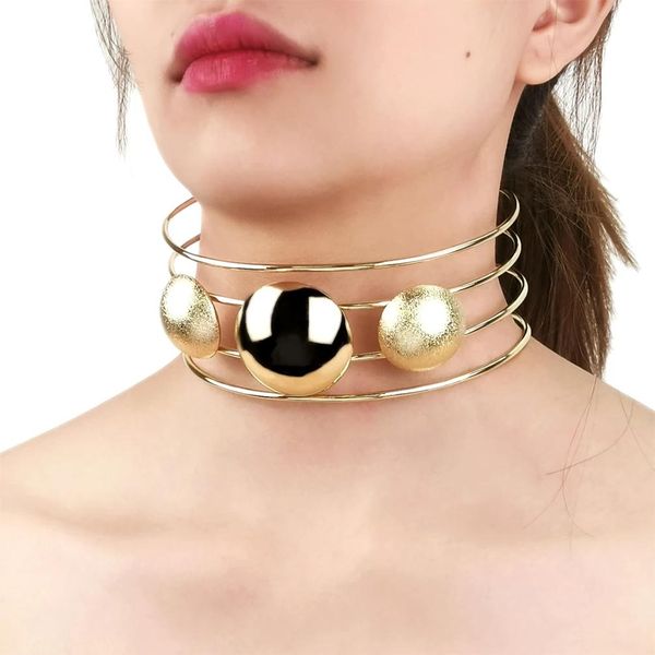 Torques de metal indiano torques gargantilha colares para mulheres declaração jóias manguito pescoço grandes contas gargantilhas cor ouro africano colar chocker