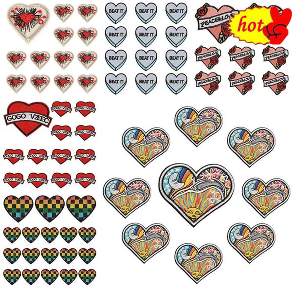 Bulk Heart 10 Stück Patches Großhandel zum Aufbügeln für Kleidung, Kinder, Brief, Liebe, Parche, besticktes Abzeichen, Stoff, Nähen, Packung, Anime, Lot, DIY