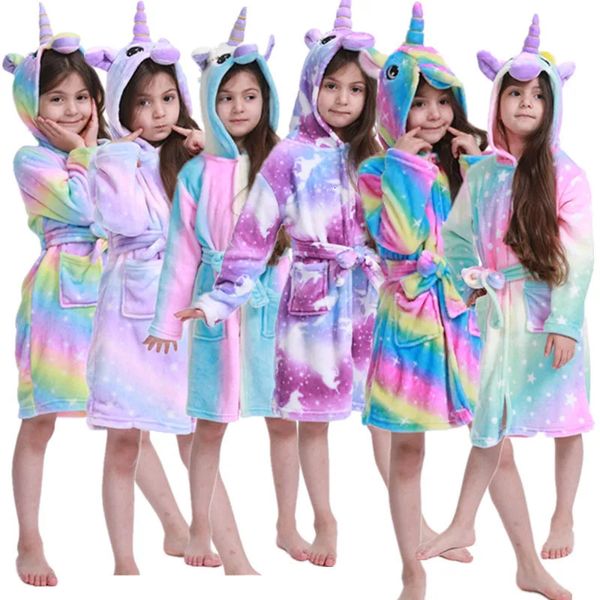 Accappatoio per bambini per ragazze Kigurum Unicorno Pigiama per bambini Colar in pile Ragazzi Accappatoi Camicia da notte Baby Sleepwear Accappatoio con cappuccio 240111