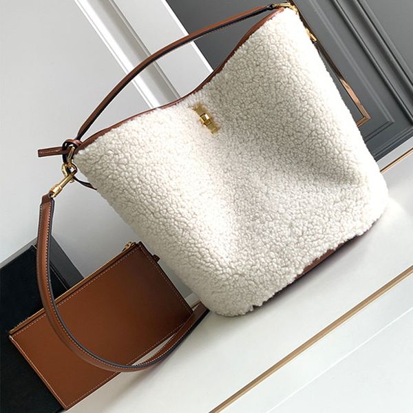 Designer saco de mão saco de pele de cordeiro lã de couro balde tote mulheres crossbody sacos de ombro superior espelho qualidade metal hardware ferrolho alça removível zíper bolsa de embreagem