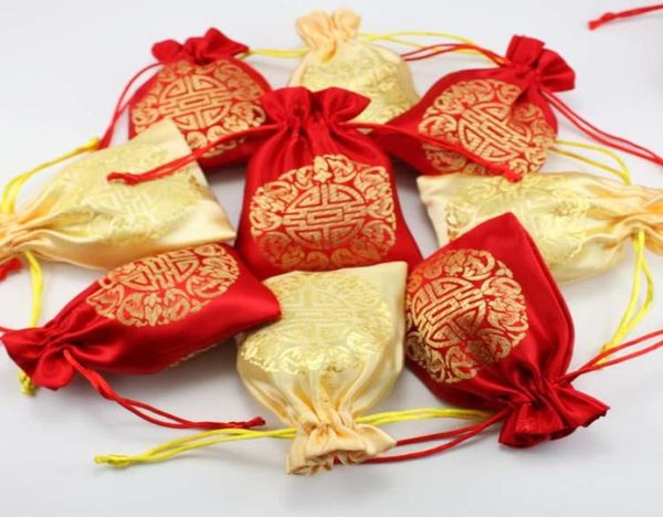 Sacchetti regalo per feste di matrimonio in tessuto gioioso per gli ospiti Custodia per imballaggio di caramelle per tè in broccato di seta stile Cina 912 cm intero 200 pezzi4170883