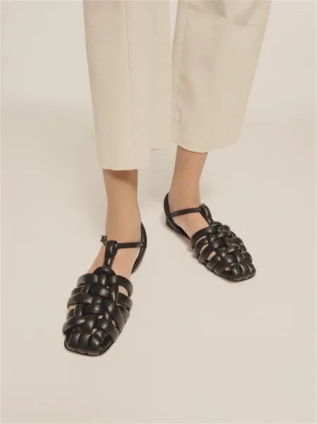 Sandálias Gladiador Weave Design Ankle Strap Round Toe Mulheres Flat com Salto Sólido Sapatos Menina Zapatillas de Mujer Tacon Luxury
