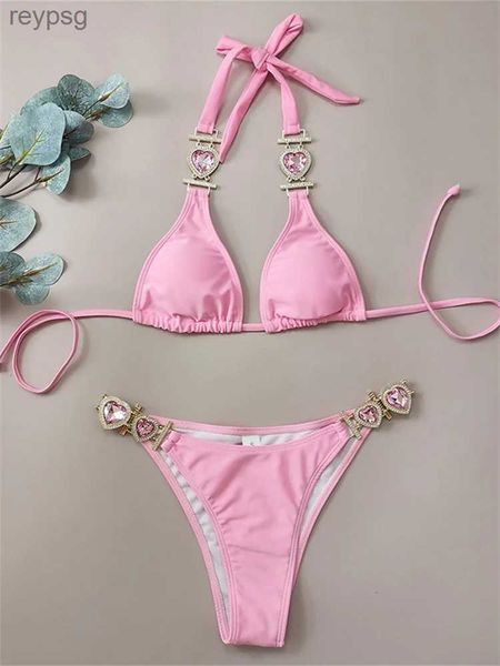 Mulheres Swimwear Jeweled Diamond Bikini Mulheres Luxo Rosa Coração Strass Push Up 2 Peça Swimsuit 2023 Banheira Terno Metal Chain Thong YQ240112