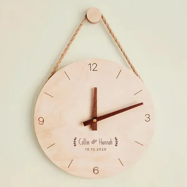 Relógios de parede relógio de madeira personalizado estilo simples madeira decoração de casa gravura aniversário/aniversário/inauguração/presentes memorial