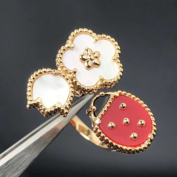 Desginer Clover Fanjia-Anillo de mariquita de cuatro hojas para mujer, adorno de cinco flores de oro rosa, Fritillaria blanca, edición alta