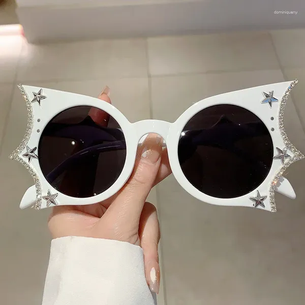 Sonnenbrille Mode Vintage Diamant Fledermaus Frauen für Männer Sonnenbrille Punk Star Shades Designer Halloween Party Brillen