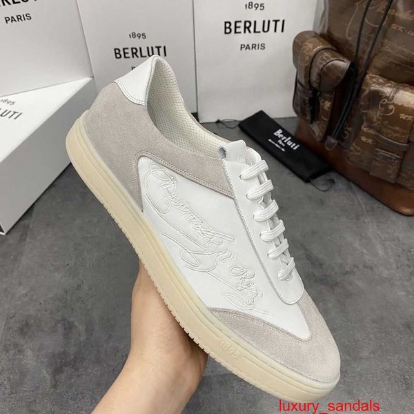 Scarpe casual Playtime Scritto Leather Sneaker 2024 New Casual Trendy Mens Board Shoes Stazione europea Vera pelle Business Bruti Anti Slip High Beauty Illuminato HB03