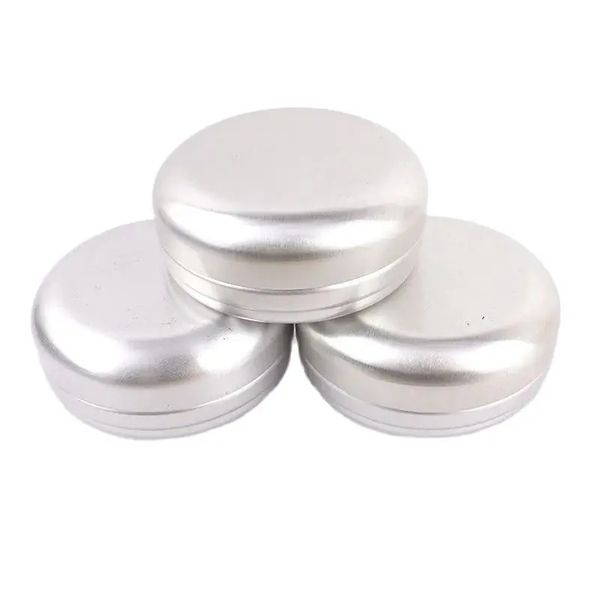 Contenitori per candele da 100 ml Vasi per caramelle vuoti Barattoli per crema in metallo di latta 77mm x 32mm Scatole per accessori cosmetici rotonde in argento da 100G Scatole di alluminio