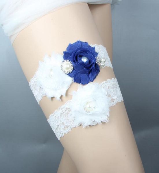 Weiße Brautstrumpfbänder für die Braut, Spitzen-Hochzeitsstrumpfbänder, 2-teiliges Set, sexy echte Bildperlen, handgefertigte Chiffon-Blumen, Königsblau, Chea1246987