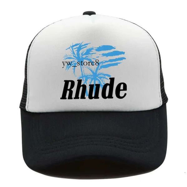 Мячовые кепки Rhude Модный бренд Rhude Hat Американская шляпа-грузовик с принтом Весенне-летняя пара Универсальная шляпа с солнцезащитным козырьком Бейсбольная кепка для спорта в свободное время Дизайнер Rhude 1021