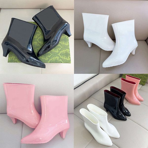 Tasarımcı Kadınlar Rainboots Kauçuk Su Ayakkabıları Su Geçirmez Topuk Botları Siyah Beyaz Klasik Üst Ayakkabı Kutu 510