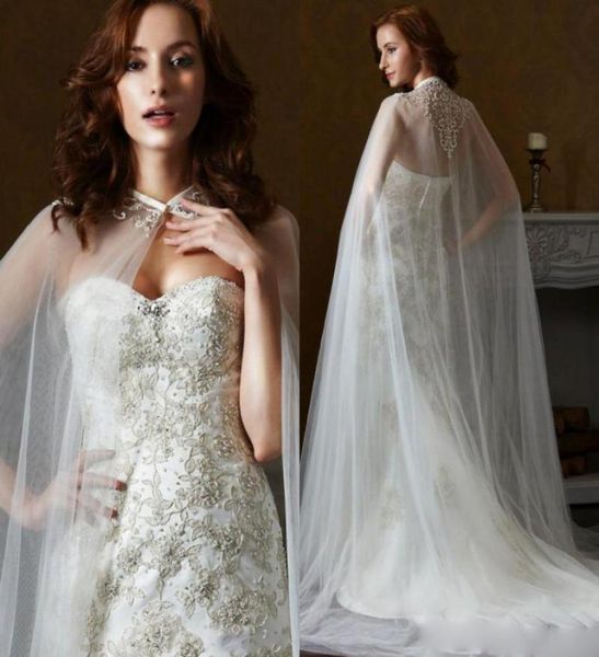 Nuove giacche da sposa alla moda Applicazioni di pizzo bianco Mantello Mantello Bellissimo involucro da sposa Giacche da sposa Accessori da sposa economici 8591490