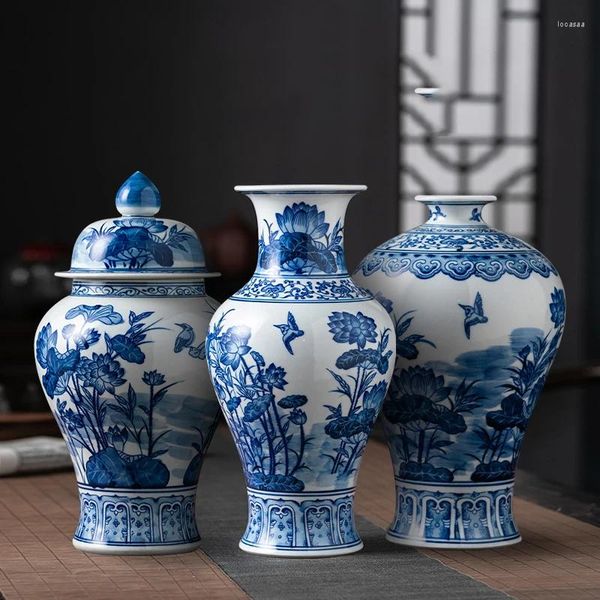 Bottiglie Barattoli di zenzero bianco blu per la decorazione domestica Barattolo del tempio di anatra mandarina di loto con coperchio Vaso di fiori cinese
