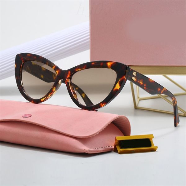 Occhiali da sole oversize firmati tonalità cat eye occhiali di lusso stampa leopardata protezione UV occhiali da sole occhiali da sole da donna per San Valentino come regalo PJ042 C23