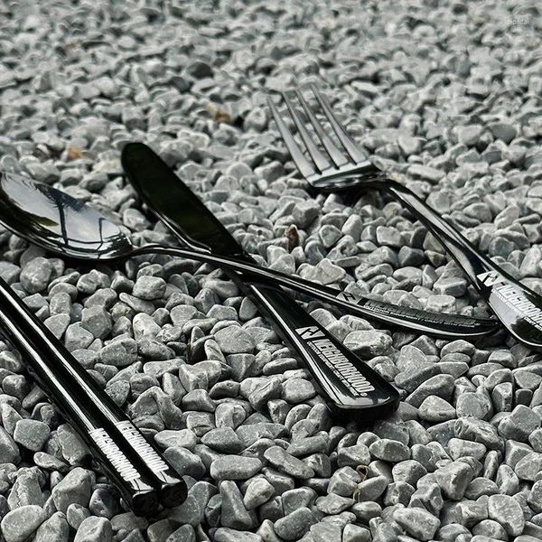 Geschirr-Sets NBHD Essbesteck-Set: Schwarzes Edelstahl-Steakmesser mit dickem Löffel und Essstäbchen, ideal für Camping zu Hause und im Freien