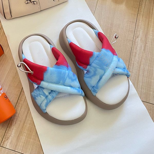 Designer slides flip flops pão plataforma chinelos perdidos em sandálias de eco mulheres moda tie-dye slide mules plana verão praia sapatos casuais com caixa C0113