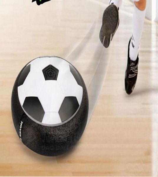 Nova moda 1 peça luz led engraçada piscando chegada ar power bola de futebol disco brinquedo de futebol indoor multisuperfície pairando e glidin1918313