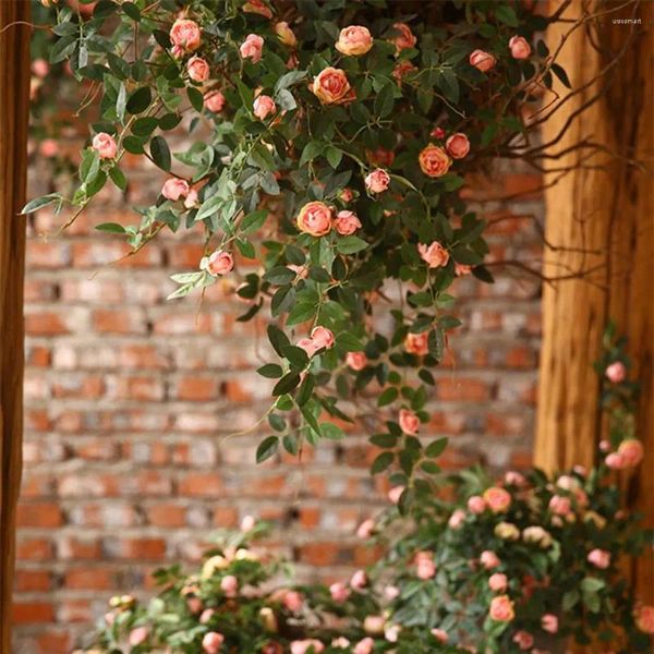 Flores decorativas fáceis de limpar artificial realista pendurado rosa planta verde para decoração de casamento em casa jardim de longa duração