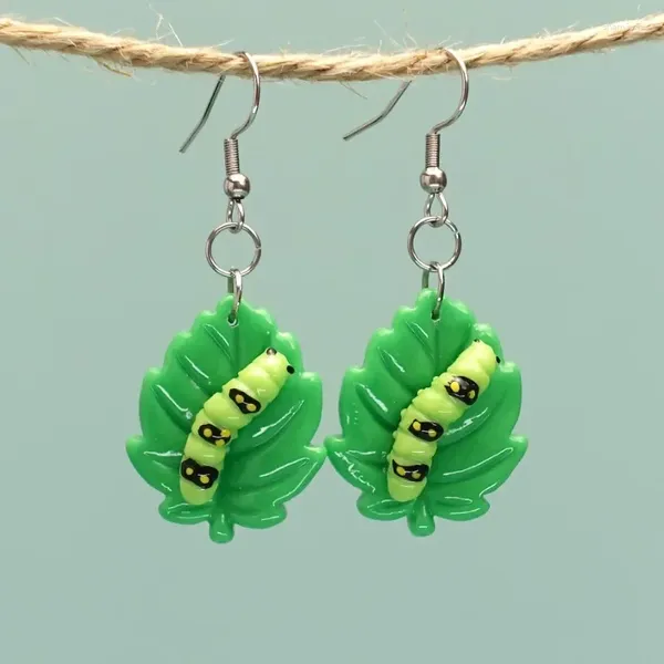 Brincos pendurados criativos engraçados estereoscópicos resina de folha verde para mulheres meninas cor personalidade insetos geométricos