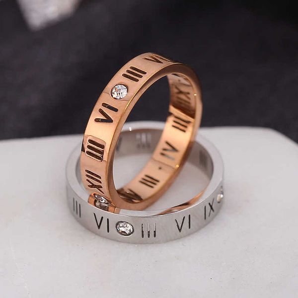 2024 New Age Schmuck Designer Band Ringe Einfacher Titanstahl Weiblicher Römischer Vier 18 Karat Roségold Diamant ausgehöhlter Modering für Paare