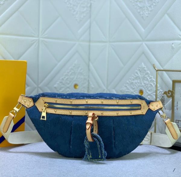 Borsa da cintura alla moda Borsa a tracolla da uomo con etichetta alta Riser Borsa da petto classica in denim Doppia cerniera Ampia tracolla ricamata Marsupi sportivi