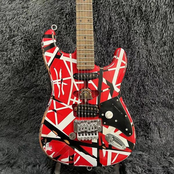 Chitarra elettrica Heavy Relic Red Frank 5150 Black White Stripes Floyd Rose Tremolo Bridge Chitarra elettrica