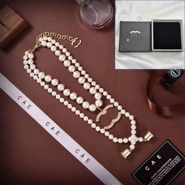 Collana di auricolari di perle nuove da donna con catene di maglioni di lusso con timbro Ragazza Coppia Boutique Confezione regalo Collana Confezione di gioielli di alta qualità