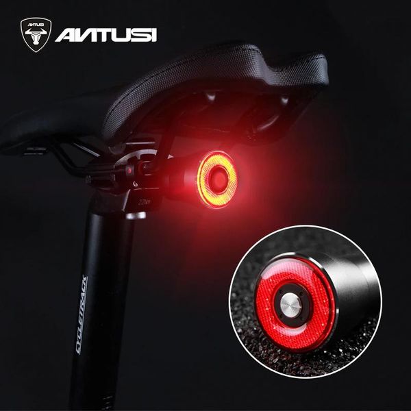 Luci ANTUSI Q5 Luce posteriore per bicicletta Bici da strada Induzione automatica del freno Fanale posteriore Ciclismo Ricarica USB Smart LED Flash Sicurezza MTB Luce