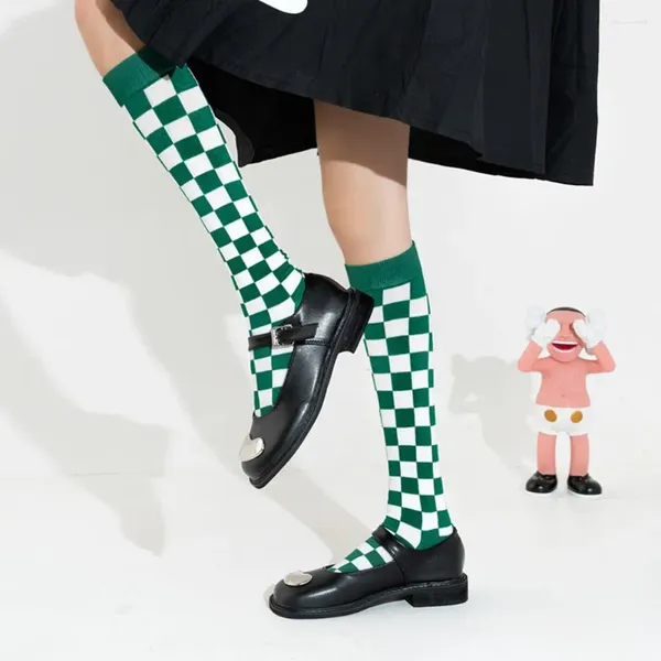 Frauen Socken Persönlichkeit Einzigartige Schachbrett Coole Harajuku Street Style Strümpfe Koreanische Strumpfwaren Baumwolle