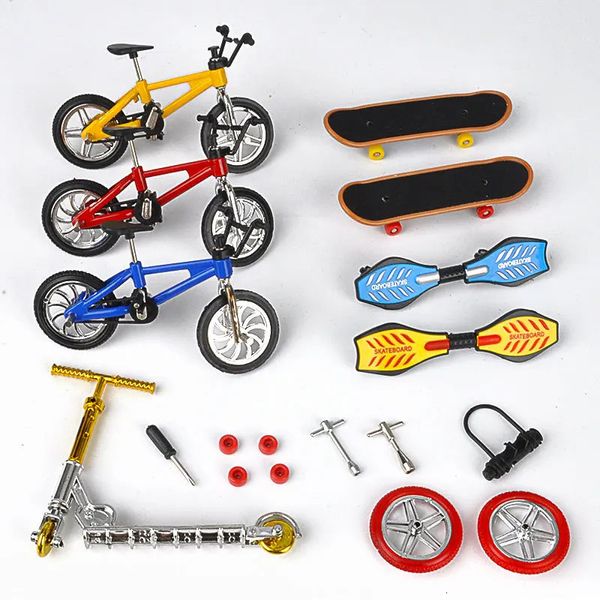 1Set Mini-Roller mit zwei Rädern, Lernspielzeug für Kinder, Fingerfahrrad, Skateboard, Geburtstagsgeschenk für Jungen 240113