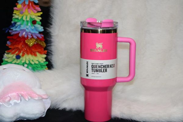 1: 1 mit Logo Original Quencher H2.0 Flusszustand Edelstahl Vakuum Isoliertes Becher mit Deckel und Stroh für Wasser, Eistee oder Flamingo -Tassen