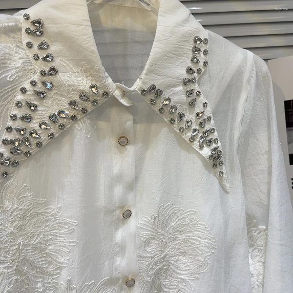 Blusas femininas bordadas flor faísca strass diamantes colar elegante socialite camisas para moda feminina 2024 primavera topos