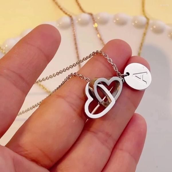 Collane con ciondolo Regali di San Valentino Nome personalizzato Doppio cuore 26 lettere A-Z Coppia Collana per donna Gioielli clavicola in acciaio inossidabile