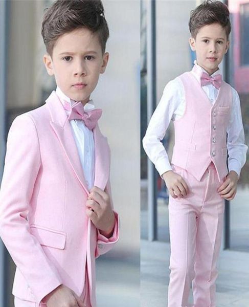 4-teiliger rosa Anzug für Jungen, Hochzeits-Smoking, spitzes Revers, One-Button-Junge, formelle Kleidung, Kinderanzüge für Abschlussball, Party, maßgeschneidert, Blazer, Hosen, Ve3907887
