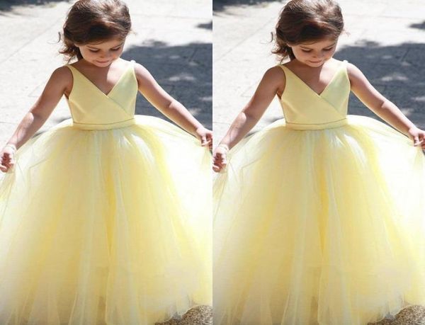 Bonito amarelo princesa flor menina vestidos vneck vestido de baile tule longo criança pageant vestido crianças vestido de festa primeira comunhão dress3208770