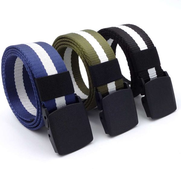 Großhandel hochwertig gewebte gestreifte Mode Nylon Casual Belt Herren billiger, atmungsaktivem schwarz-weißer Stoffgürtel