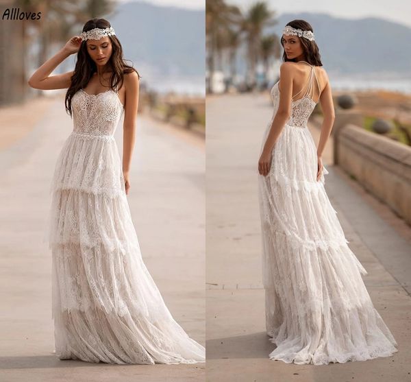 Boêmio laço cigano estilo hippie vestidos de casamento sexy cintas de espaguete sem costas boho país vestidos de noiva em camadas saia uma linha noiva recepção robes de mariee cl3203