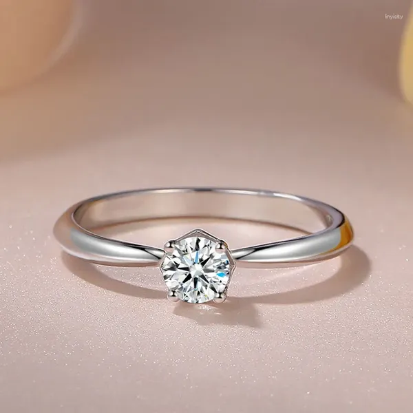 Anéis de cluster Hoyon 18k Platinum Color Mulheres Anel de 45 Pontos Estilo Coreano Único Diamante Cauda Feminino Pinky Knuckle Box