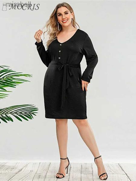 Vestidos casuais básicos elegantes e bonitos femininos sexy com decote em v vestidos curtos de poliéster com botão de cinto monocromático preto plus size vestidos de verão YQ240115