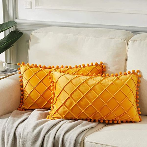 Inyahome luxo fazenda veludo pompom lance almofadas capas de almofada lombar xadrez conjunto para sala estar coussin 240113