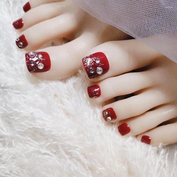 Yanlış Tırnaklar 24 PCS RHINESTONES KAPILI FAKİ TOENAILAL YAMA KIRMIZI ŞARAP TİPİ TİP KISA KARAR TOPLE TONAILS TIGE UZLARINDA BASIN