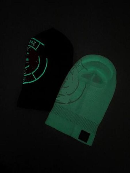 Unisex Glow Baskı Moda Şapkası Gece Kayak Yüz Maske Örtüsü Örme Örme Yün Kafa Kapağı Erkekler Gece Işık Yansıma Beanies Açık Sıradan Sıcak Kapaklar