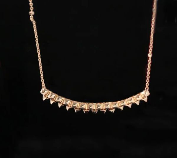 2024 Nuovi gioielli Moda collana pendente iniziale bijoux per gli amanti del matrimonio del partito delle donne della signora regalo gioielli regalo di San Valentino