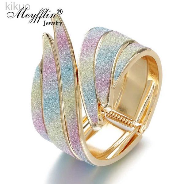 Cuff Meyfflin Design Exclusivo Metal Cuff Pulseiras Pulseiras para Mulheres Jóias Moda Cor Dourada Pena Largura Charme Bangle Bijoux240115