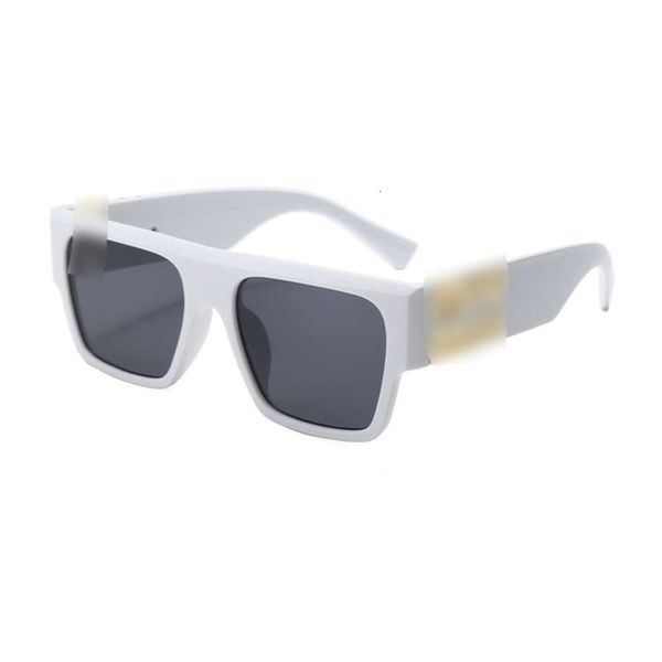 Óculos de sol masculinos para óculos de sol MIU Designer para mulheres Opcionais de alta qualidade polarizadas lentes de proteção UV400 com caixa Óculos de sol Designer Sunglasses 695