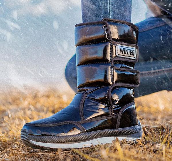 Botas de neve mais quentes para mulheres yakuda dhgate Sapatos ao ar livre Sapatos de algodão espessados inverno isolamento de pelúcia feminino comprimento médio leve antiderrapante em 2024