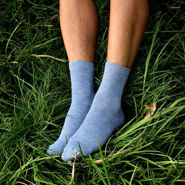 Мужские носки, мужские хлопковые деловые однотонные носки высокого качества с дезодорантом, дышащие, черные, белые, серые, короткие носки для мужчин